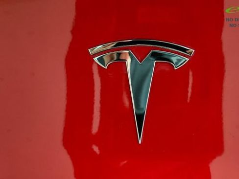 Used 2023 Tesla Model 3 Performance AWD/4WD image 32