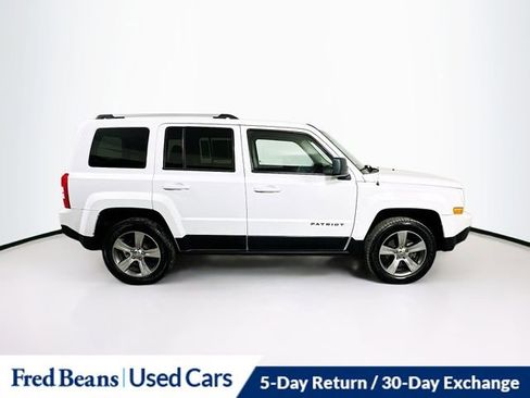 Used 2016 Jeep Patriot High Altitude image 9