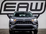 Used 2020 Toyota RAV4 XLE image 3