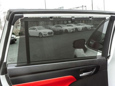 Used 2025 Toyota Highlander XSE AWD/4WD image 34