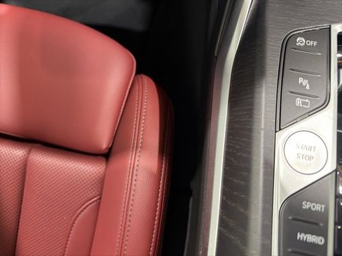 Certified 2023 BMW 330e xDrive w/ M Sport Package image 38