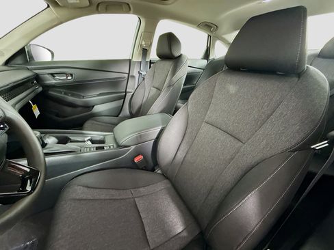 Certified 2025 Honda Accord SE image 16