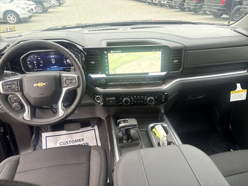 New 2026 Chevrolet Silverado 1500 LT w/ Z71 Off-Road Package AWD/4WD image 21