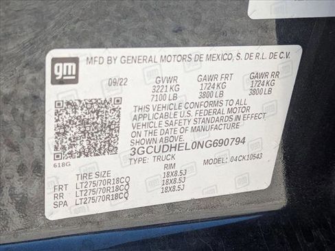 Used 2022 Chevrolet Silverado 1500 ZR2 w/ Technology Package image 15