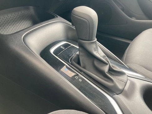 Certified 2025 Toyota Corolla LE FWD image 23