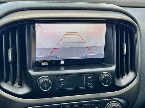 Used 2021 Chevrolet Colorado Z71 RWD image 10