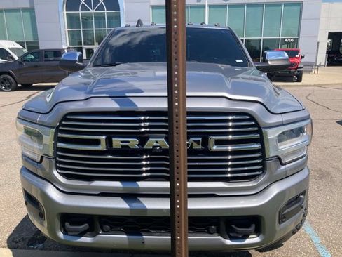 Used 2021 RAM 2500 Laramie AWD/4WD image 3