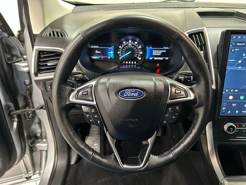 Certified 2022 Ford Edge SEL w/ Convenience Package AWD/4WD image 16