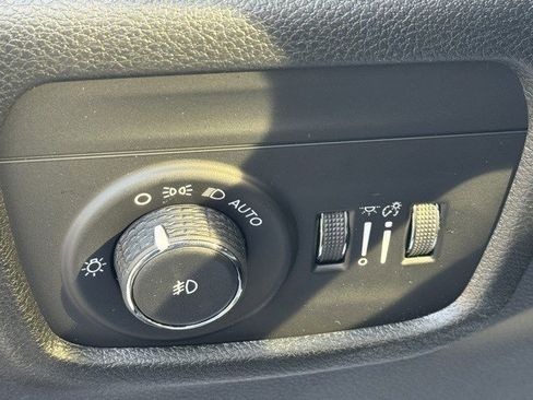 New 2025 Jeep Grand Cherokee L Limited image 13