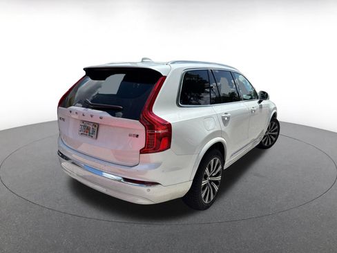 Used 2025 Volvo XC90 B5 Core AWD/4WD image 8