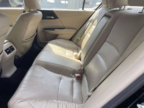 Used 2016 Honda Accord EX-L image 10