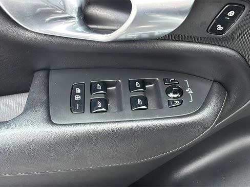 Certified 2023 Volvo XC90 B6 Core w/ Climate Package image 14