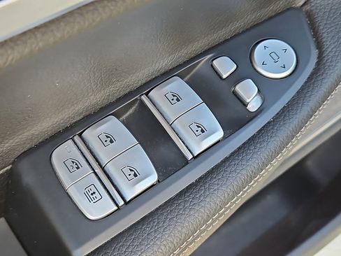 Used 2019 BMW 740i w/ Executive Package image 20