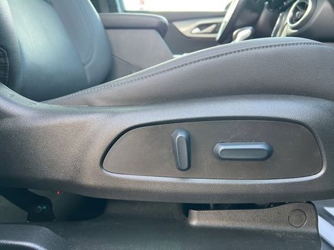 Used 2022 Chevrolet Blazer LT w/ Sound & Technology Package image 35