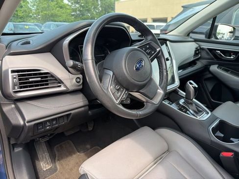 Used 2022 Subaru Outback Limited AWD/4WD image 9