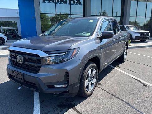 Certified 2025 Honda Ridgeline RTL image 2