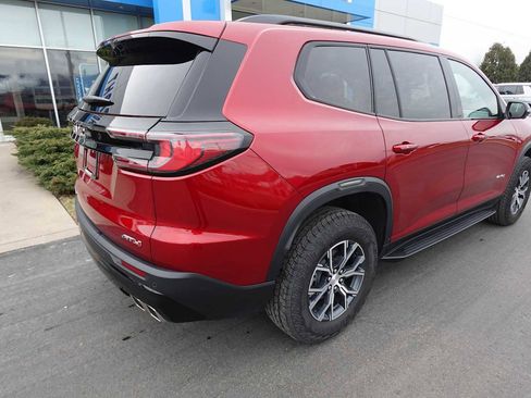 Used 2025 GMC Acadia AT4 w/ Luxury Package AWD/4WD image 3