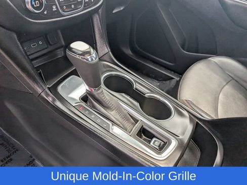 Used 2020 Chevrolet Equinox LT w/ Midnight Edition FWD image 21