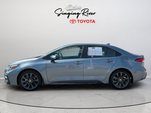 Used 2026 Toyota Corolla SE FWD image 4