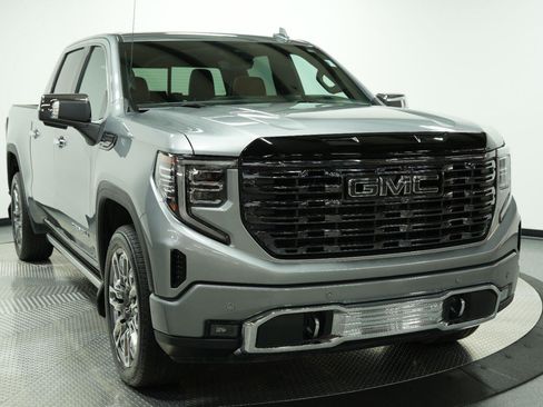 Certified 2025 GMC Sierra 1500 Denali Ultimate AWD/4WD image 2