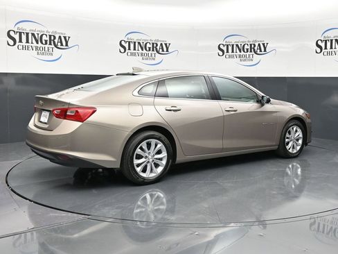 Used 2024 Chevrolet Malibu LT FWD image 7