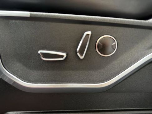 Certified 2025 Ford F150 Raptor image 26