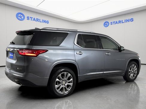 Used 2018 Chevrolet Traverse Premier w/ Driver Confidence II Package image 9