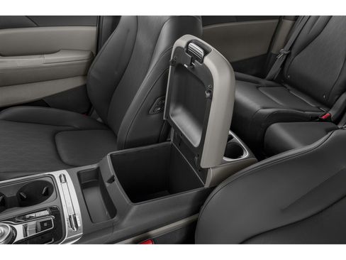 New 2027 Kia Carnival SX w/ Dark Edition Package FWD image 37