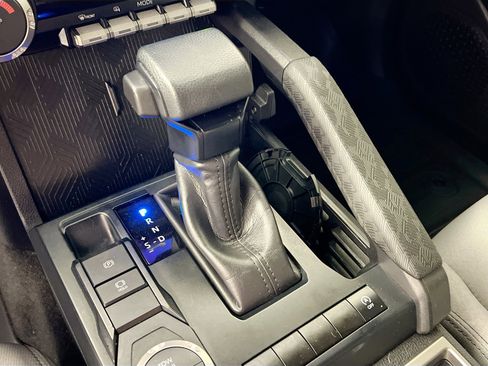 Used 2024 Toyota Tacoma SR5 image 17