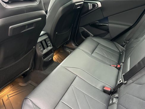 New 2026 BMW X3 xDrive30 w/ Premium Package image 9