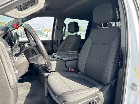 Used 2021 Chevrolet Silverado 2500 LT w/ Convenience Package image 11