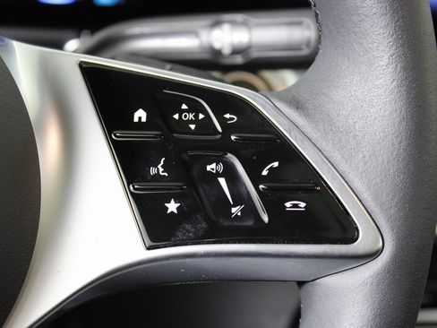 Certified 2024 Mercedes-Benz EQB 350 4MATIC SUV image 21