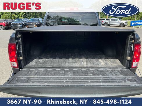 Used 2016 RAM 1500 Express AWD/4WD image 14