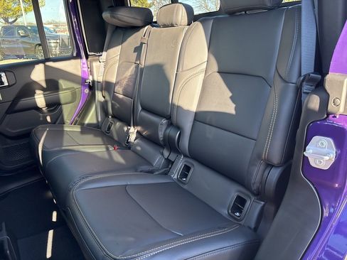 New 2026 Jeep Gladiator Sport image 46