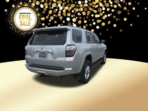 Used 2022 Toyota 4Runner SR5 image 6