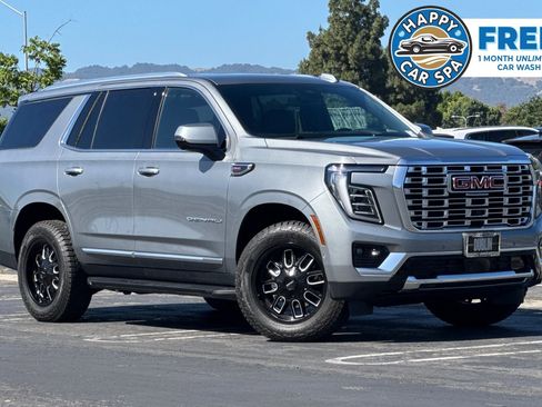 Used 2026 GMC Yukon Denali AWD/4WD image 1