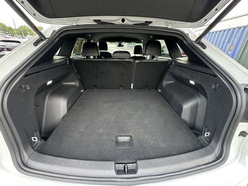 Used 2024 Volkswagen Atlas Cross Sport SE AWD/4WD image 26