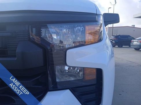 Used 2025 Chevrolet Silverado 1500 Custom RWD image 4