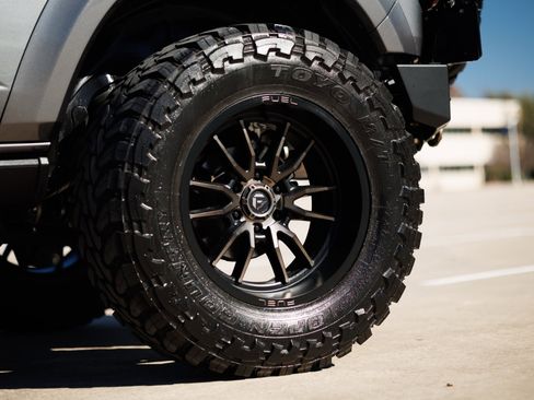 Used 2022 Ford Bronco Wildtrak image 19