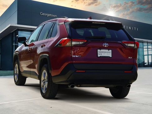 Used 2023 Toyota RAV4 XLE image 7