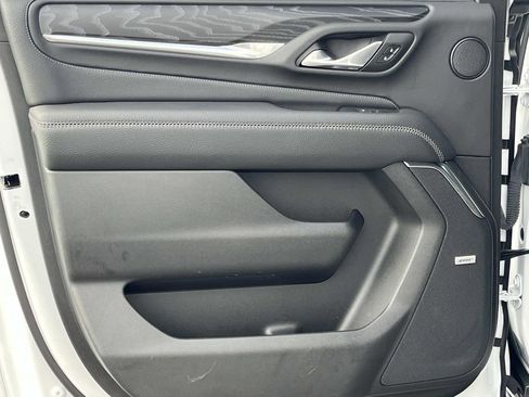 Used 2023 GMC Yukon XL Denali image 22