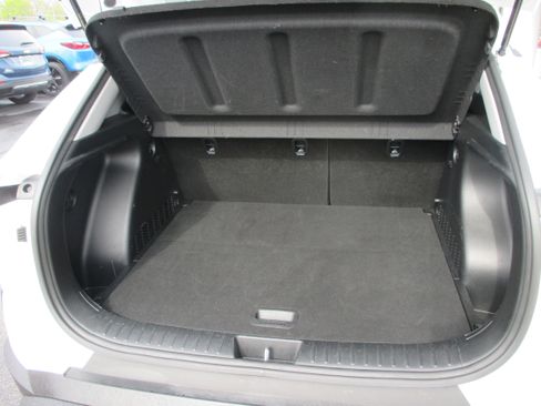 Used 2025 Hyundai Kona SEL FWD image 10