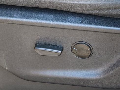 Used 2023 Ford F150 XLT image 20