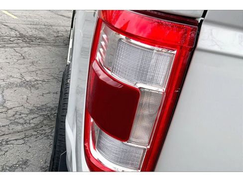 Used 2023 Ford F150 Lariat w/ Equipment Group 502A High image 31