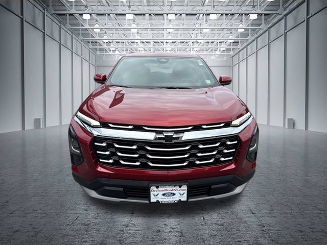 Used 2025 Chevrolet Equinox LT AWD/4WD image 4