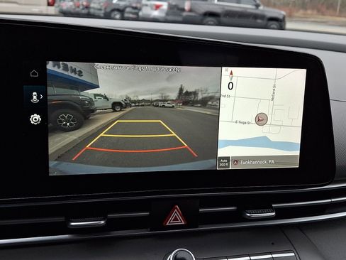 Used 2023 Hyundai Elantra SEL w/ Convenience Package image 20