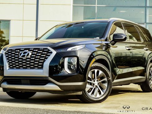 Used 2022 Hyundai Palisade SEL w/ Cargo Package FWD image 1