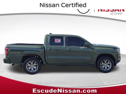 Certified 2022 Nissan Frontier SV w/ Technology Package AWD/4WD image 2