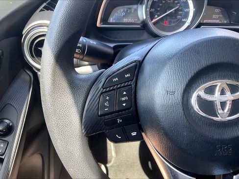Used 2018 Toyota Yaris iA FWD image 23