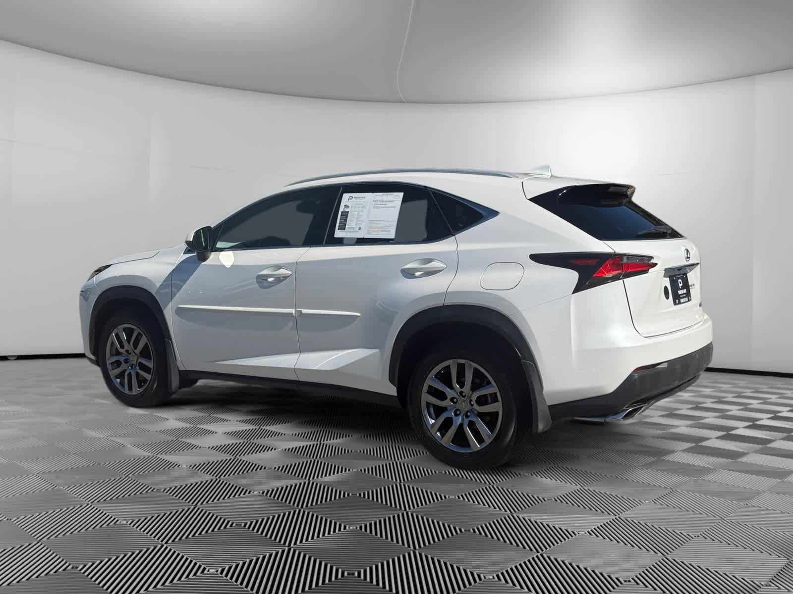 Used 2016 Lexus NX 200t FWD w/ Luxury Package image 3